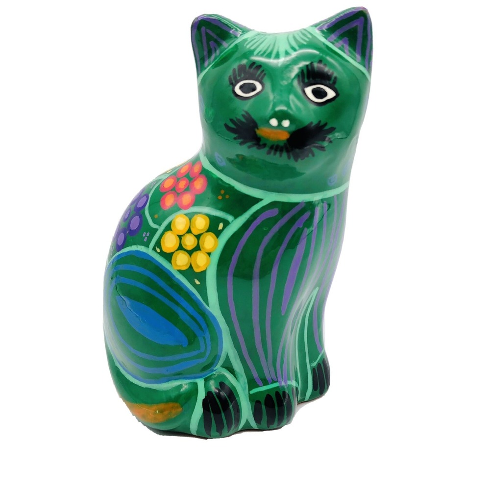 Talavera Cat Handmade & Hand Painted Mexican Art Pottery Green Sitting Eyelashes